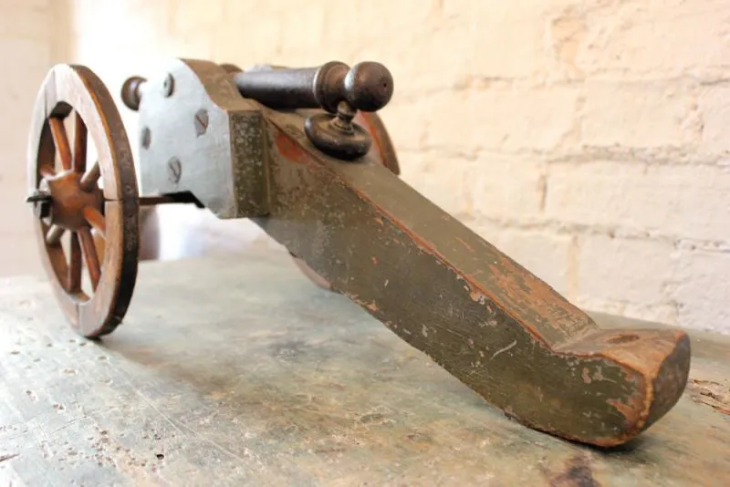 A Fantastic c.1830s Iron & Wood Model of a Six-Pounder Field Gun Cannon