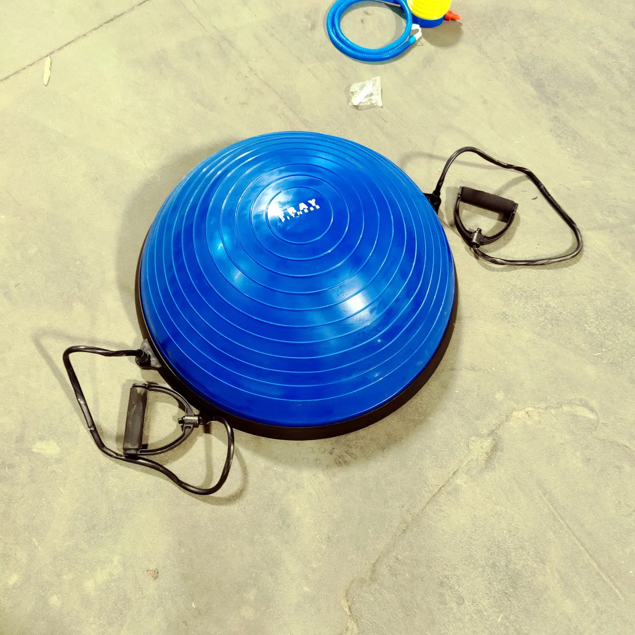 NEW Balance Trainer (Identical to Bosu Ball) Stability Ball with Pump and Resistance Band Handles