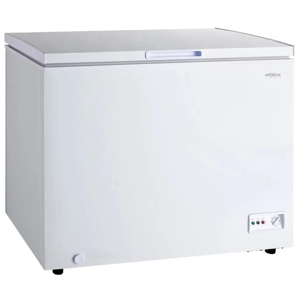 Premium Levella 7.0 Cu. Ft. Chest Freezer with Adjustable Temperature Controls